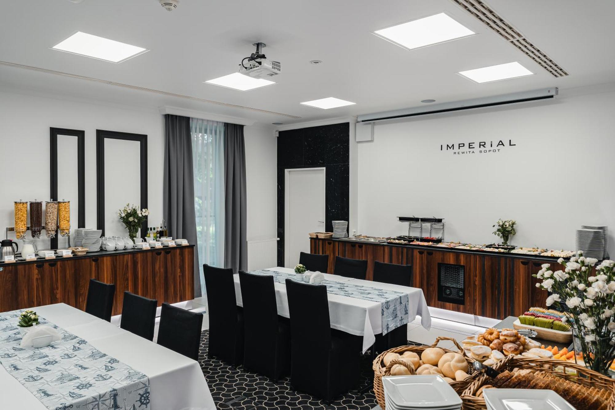 Rewita Imperial 호텔 소포트 외부 사진